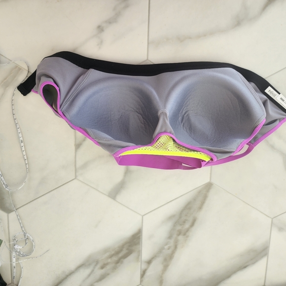 VX Victoria Secret CUTEST EVER STRAPPY SPORTS BRA, Size 36DDD ♥️🩵 - Picture 10 of 16